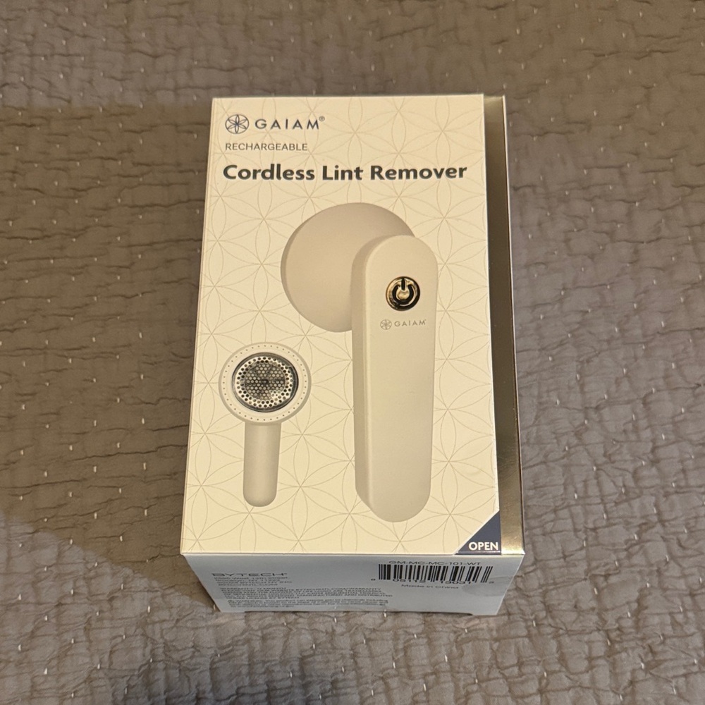 Gaiam Cordless Lint Remover